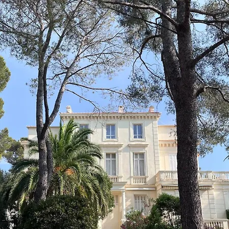 Un Coin De Paradis Au Pied De La Grande Bleue Appartamento Saint-Raphaël