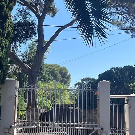 Un Coin De Paradis Au Pied De La Grande Bleue Appartamento Saint-Raphaël